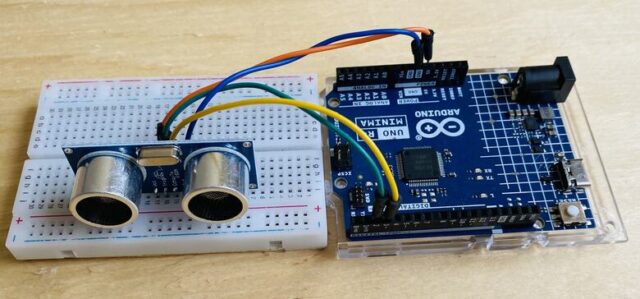Arduino Ultrasonic Sensor Connection