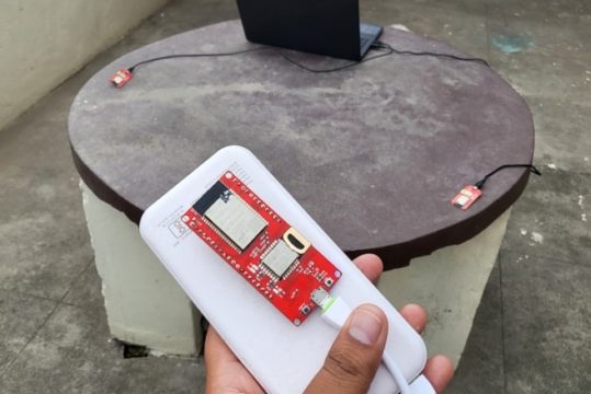 ESP32 UWB ultra wideband Indoor Positioning
