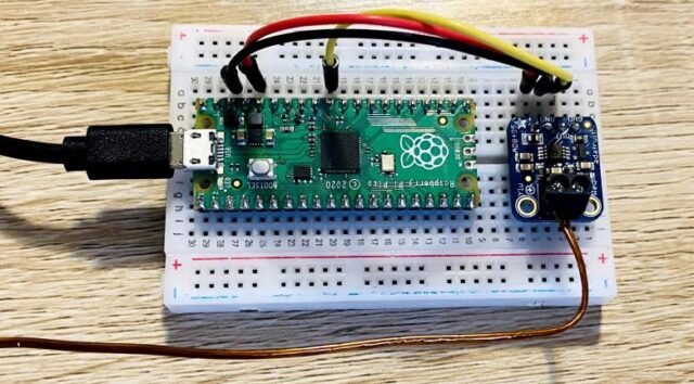 AD8495 Raspberry Pi Pico MicroPython