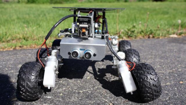 Mars Rover Robot ESP32 CAM Arduino