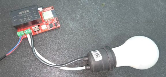 Testing IoT AC Dimmer using TRIAC & ESP32 WebServer
