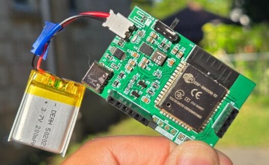 IoT based Battery SoC (%) Monitoring System with ESP32